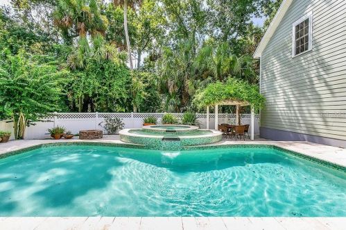 1237 Aquila Loop, Kissimmee FL  34747-4005 exterior