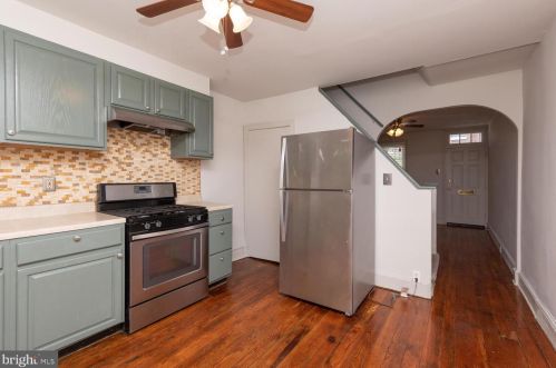 26 Manheim St, Philadelphia PA 19144-3656 exterior