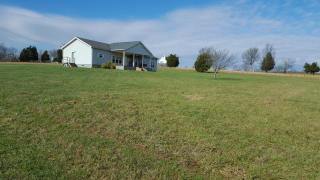 870 Creek Rd, Sweetwater, TN 37874-6779