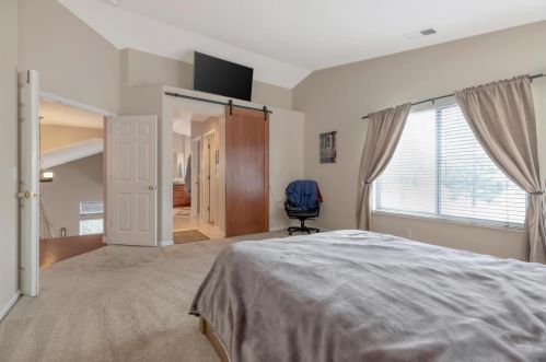 750 Joshua Dr, Hollister CA  95023-5671 exterior