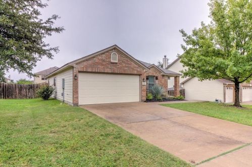 321 Wind Hollow Dr, Georgetown TX  78633-5023 exterior