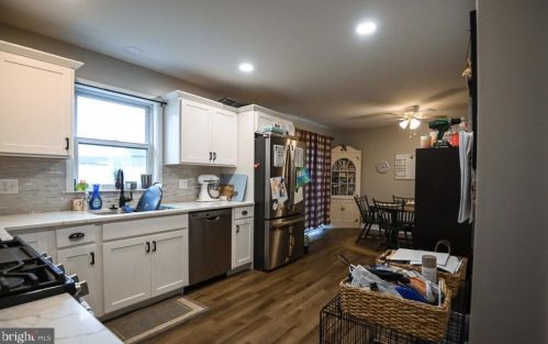 55 Cardinal Dr, Hanover PA  17331-9787 exterior