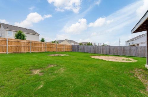 3032 Wakecrest Dr, Fort Worth TX  76108-6999 exterior