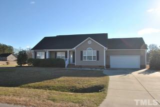 16 Oak Leaf Dr, Lillington, NC 27546-5949
