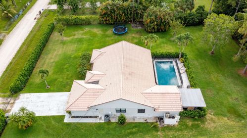 12364 85th Rd, West Palm Beach, FL 33412-2325
