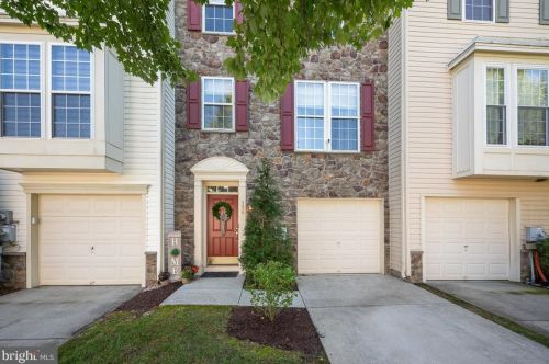 136 South Ave, Swedesboro, NJ 08085-1686