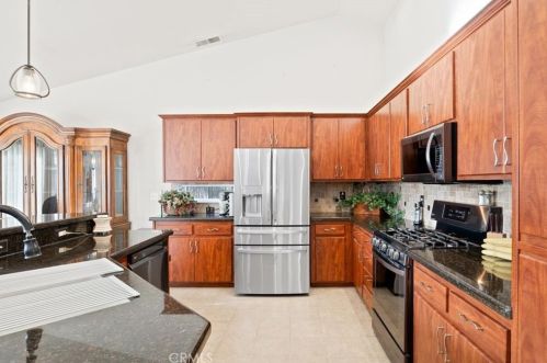 307 Legacy Ln, Chico CA  95973-5828 exterior