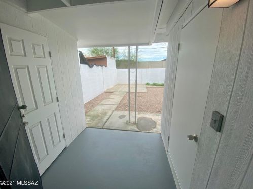 1104 Kentucky St, Tucson AZ  85714-3227 exterior
