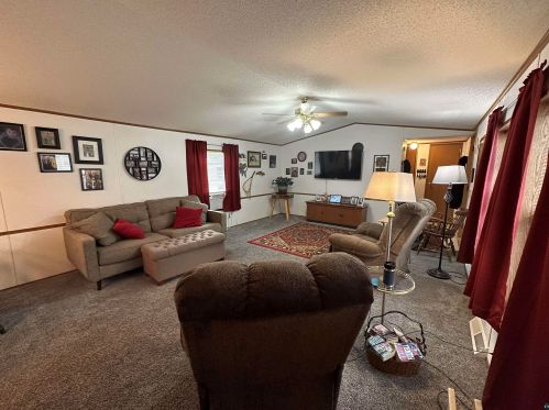 4958 Dogwood Ln, Duluth, MN 55811-1404