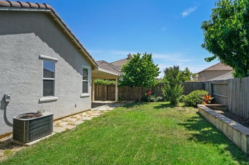 11778 Bagota Way, Rancho Cordova CA  95742-8030 exterior