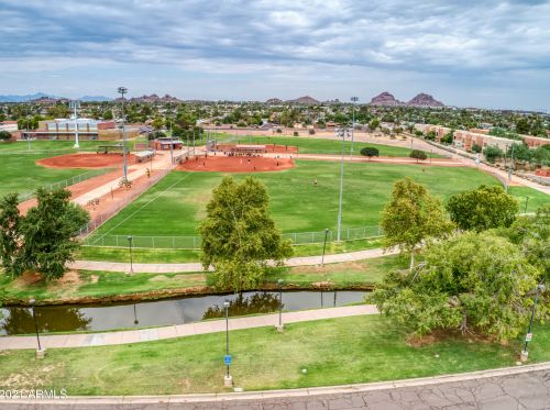 7808 Diamond St, Scottsdale AZ 85257-4128 exterior