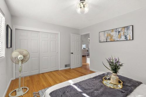 961 Selby Ln, San Jose CA  95127-1151 exterior