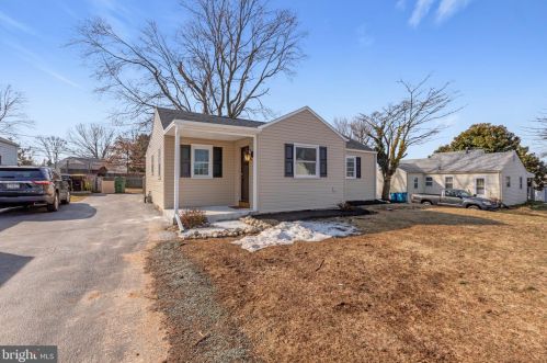413 Hillview Rd, Norristown, PA 19406-2309