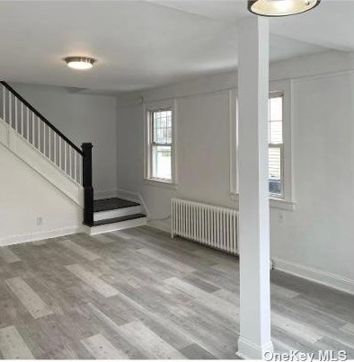 21 16th St, New Hyde Park, NY 11040-4914