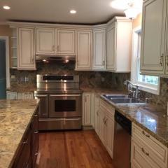 275 Hobcaw Dr, Mount Pleasant SC  29464-2569 exterior