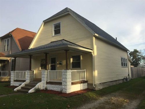 211 10th St, Peru, IN 46970-1631