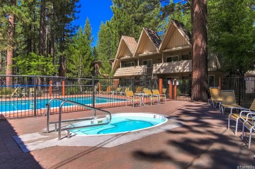 1140 Herbert Ave, South Lake Tahoe, CA 96150-8441