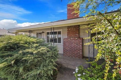 6229 Fairfax Way, North Highlands, CA 95660-4317