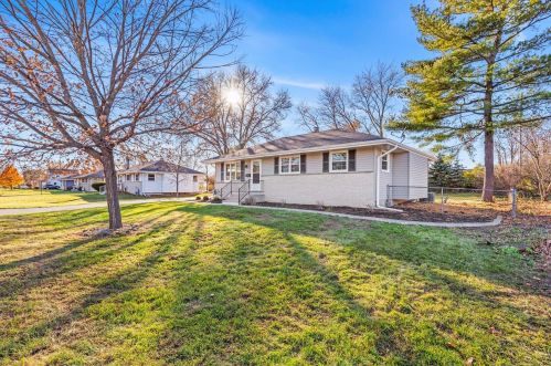 939 Kims Ln, Mukwonago WI  53149-1118 exterior