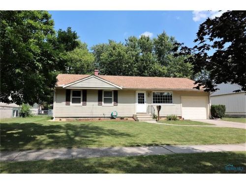 1328 Birch Ave, Maumee, OH 43537-3057