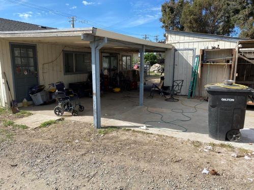 5442 Roselle Ave, Riverbank, CA 95367