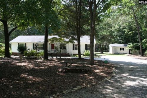 105 Running Deer Rd, Blythewood, SC 29016-9210
