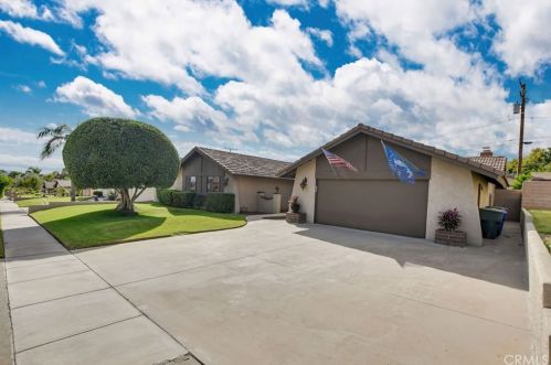 5494 Stoddard Ave, San Bernardino, CA 92407-2638