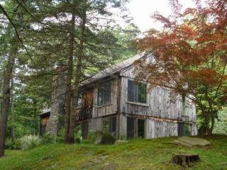 262 Foster Hill Rd, Milford, PA 18337-9523