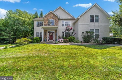 708 Garden Dr, Kennett Sq, PA 19348-4217