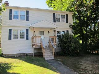 122 East St, Waterbury, CT 06716-2930