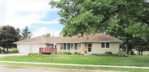 514 Hopkins St, Shady Grove, IA 50648-9740