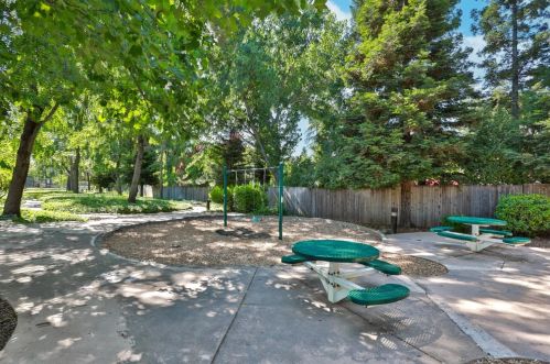 3116 Collingswood Dr, Folsom CA  95762-6214 exterior