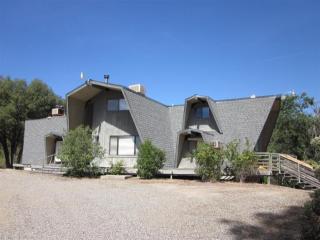 41997 Crass Dr, Oakhurst, CA 93644-9749