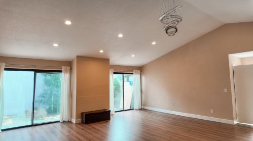 7229 Sutherland Way, Elk Grove CA  95758-4415 exterior