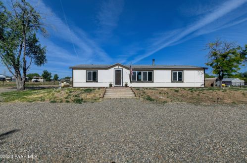 138 Liana Dr, Chino Valley, AZ 86323-6443