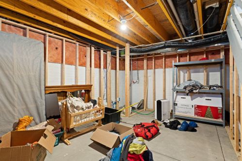 3963 Snowshoe Ave, Darbydale OH  43123-1372 exterior