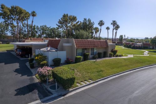 35526 Feliz Ct, Rancho Mirage CA  92270-1233 exterior