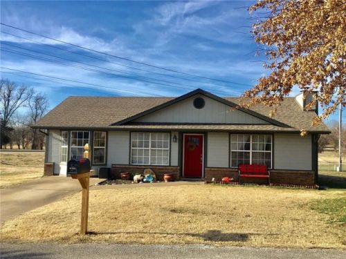 130 Ruth St, Fayetteville, AR 72730-3007