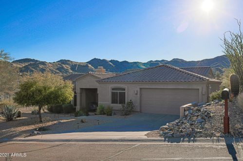 15412 Cabrillo Dr, Scottsdale, AZ 85268-1635