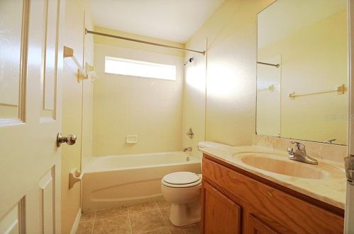 1250 Vista Del Lago Blvd, Dundee FL  33838-4422 exterior