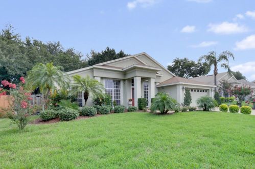 32 Valleywood Dr, De Bary, FL 32713-3280