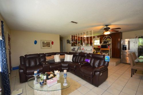 1726 Evergreen St, Ormond Beach FL  32174-7421 exterior