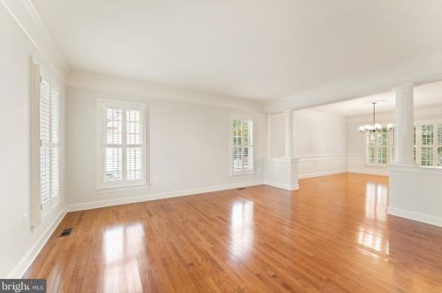 43530 Butler Pl, Leesburg VA 20176-7428 exterior