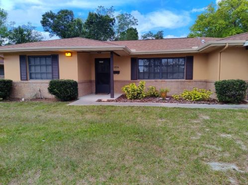 1574 Urbana Ave, Deltona, FL 32725-5560