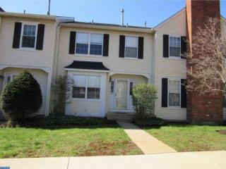 22 Liberty Dr, Langhorne, PA 19047-3072