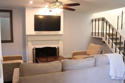14 Sand Dollar Ct, Newport Beach, CA 92663-2106
