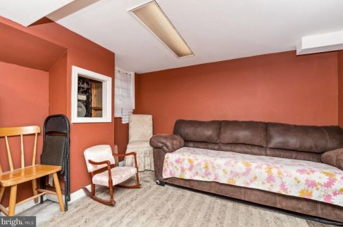 619 Columbia Rd, Washington DC 20009-4705 exterior