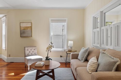 65 Lafayette St, Arlington, MA 02474-8722