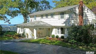 1 Nautilus Ave, Northport, NY 11768-1824