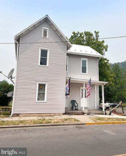 9 Specht St, Mc Clure PA  17841-9725 exterior